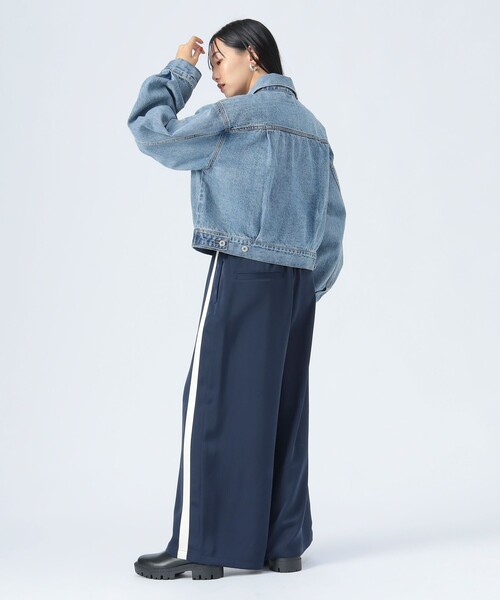 BEAMS HEART（ビームスハート）の「クロップド デニム ジャケット（デニムジャケット・レディース・ブラック/ブルー・FREE）」の13枚目の写真