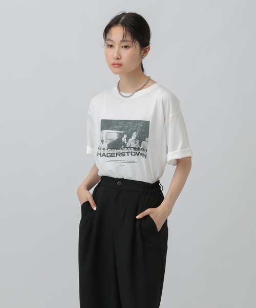LEPSIM(レプシィム)の「アソートBIGフォトT 583578(Tシャツ/カットソー・レディース・チャコールグレー/オフホワイト/ホワイト/ブラウン・FREE)」の5枚目の写真