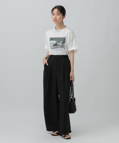 LEPSIM(レプシィム)の「アソートBIGフォトT 583578(Tシャツ/カットソー・レディース・チャコールグレー/オフホワイト/ホワイト/ブラウン・FREE)」の10枚目の写真