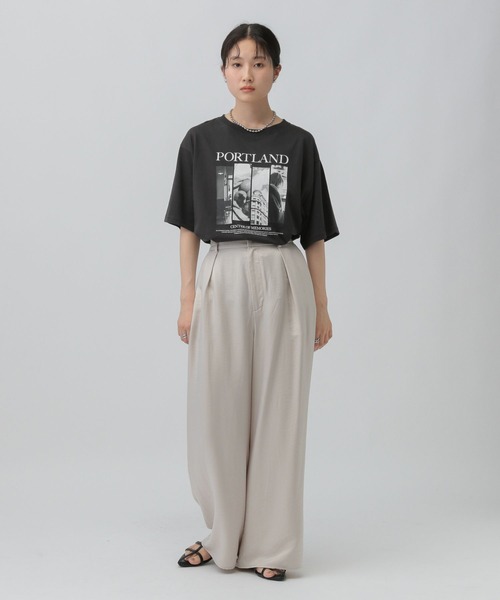 LEPSIM(レプシィム)の「アソートBIGフォトT 583578(Tシャツ/カットソー・レディース・チャコールグレー/オフホワイト/ホワイト/ブラウン・FREE)」の21枚目の写真