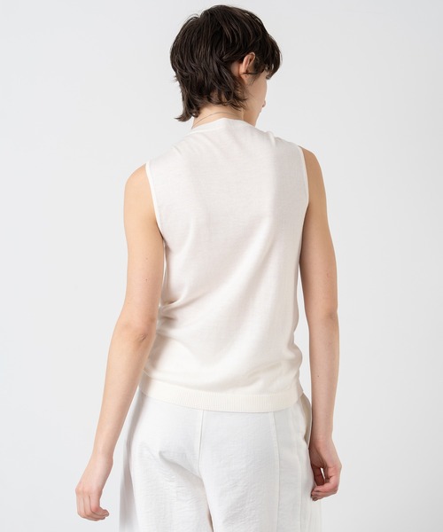 ELOOPS（イーループス）の「【ELOOPS】リボンデザイン ノースリーブニットトップス（ベスト・レディース・アイボリー/ブラウン・FREE）」の6枚目の写真