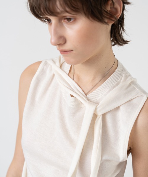 ELOOPS（イーループス）の「【ELOOPS】リボンデザイン ノースリーブニットトップス（ベスト・レディース・アイボリー/ブラウン・FREE）」の13枚目の写真