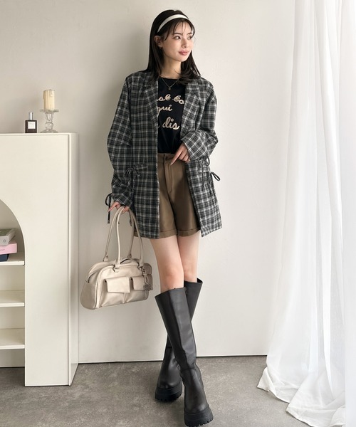 mily bilet(ミウィビレット)の「【mily bilet】今季大本命!お洒落映えリボン付き微起毛チェック柄テーラードジャケット(テーラードジャケット・レディース・チャコールグレー/ブラウン/ブラック・LARGE/X-LARGE/SMALL/MEDIUM)」の4枚目の写真