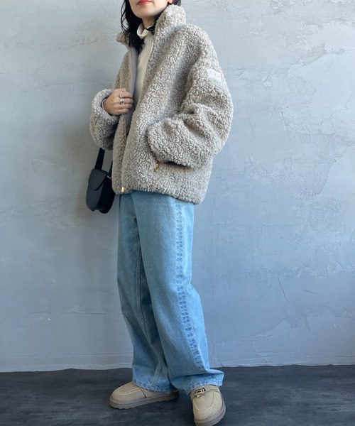 TATRAS（タトラス）の「[TATRAS/タトラス] LUELA シープ調ボアブルゾン【追加】（ブルゾン・レディース・ライトグレー/ブラック/アイボリー・2/1）」の8枚目の写真