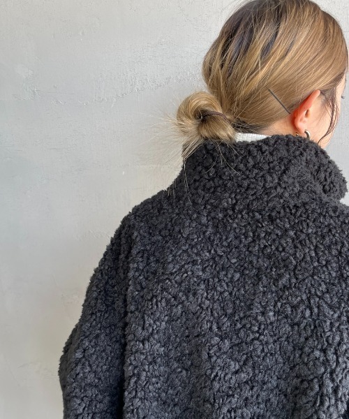 TATRAS（タトラス）の「[TATRAS/タトラス] LUELA シープ調ボアブルゾン【追加】（ブルゾン・レディース・ライトグレー/ブラック/アイボリー・2/1）」の19枚目の写真