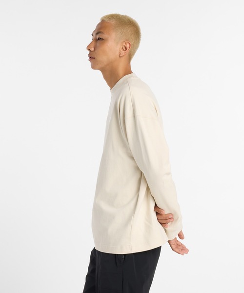 NEW BALANCE(ニューバランス)の「NB GREY ロングスリーブ(Tシャツ/カットソー・メンズ・セージグリーン/ブラック/ベージュ・X-LARGE/LARGE/MEDIUM/SMALL/XX-LARGE)」の9枚目の写真