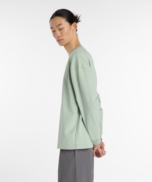 NEW BALANCE(ニューバランス)の「NB GREY ロングスリーブ(Tシャツ/カットソー・メンズ・セージグリーン/ブラック/ベージュ・X-LARGE/LARGE/MEDIUM/SMALL/XX-LARGE)」の13枚目の写真