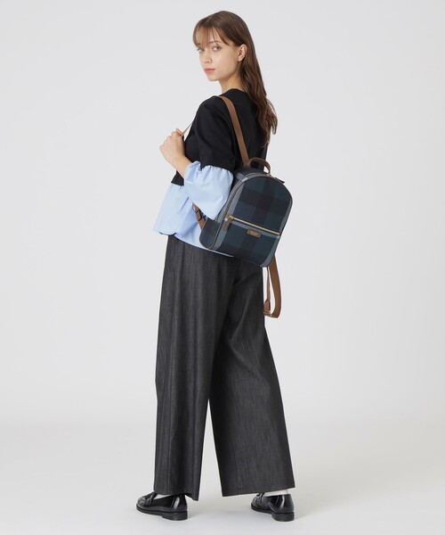 BLUE LABEL CRESTBRIDGE(ブルーレーベルクレストブリッジ)の「クレストブリッジチェックPVCバックパック(バックパック/リュック・レディース・ベージュ系その他/レッド/ダークネイビー/ブルー系その他2・FREE)」の12枚目の写真