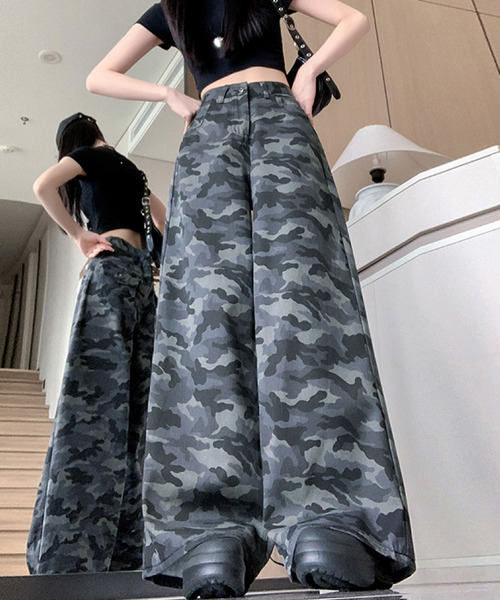 2ly2(トゥーリートゥー)の「大人のカモフラワイドパンツ(デニムパンツ・レディース・グレー・FREE)」の10枚目の写真