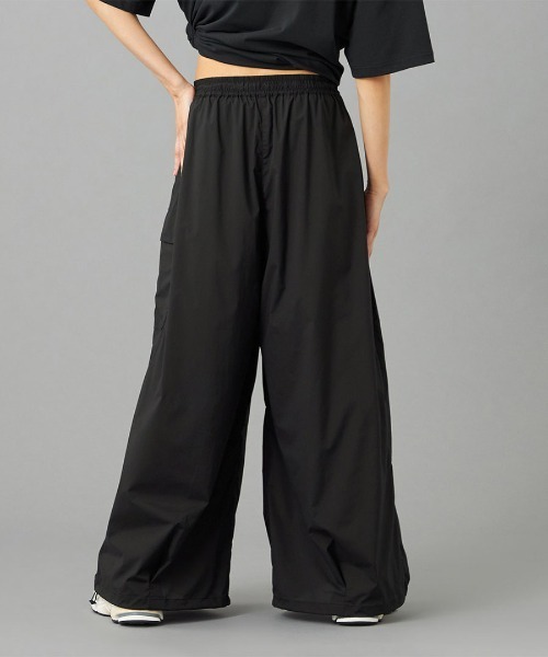 Chacott(チャコット)の「コンパックカーゴパンツ(スウェットパンツ・レディース・ブラック/カーキ・S/M)」の11枚目の写真