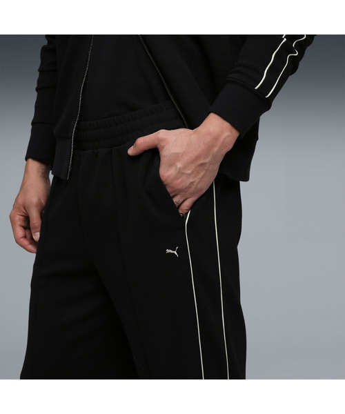 PUMA(プーマ)の「PUMA プーマ メンズ T7 トラック パンツ(その他パンツ・メンズ・ブラック/ブロンズ・X-LARGE/X-SMALL/LARGE/MEDIUM/SMALL)」の8枚目の写真