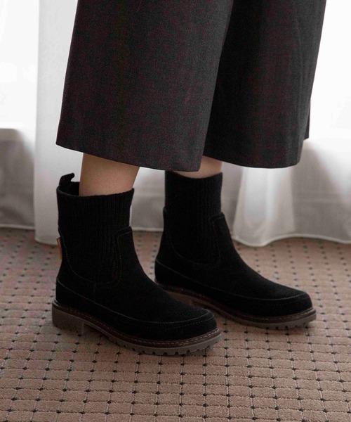 Minnetonka（ミネトンカ）の「MINNETONKA ミネトンカ / ニットソックスサイドゴアブーツ 18M09（ブーツ・レディース・チャコールグレー/ブラック/ダークブラウン・6/8/7/5/9）」の2枚目の写真