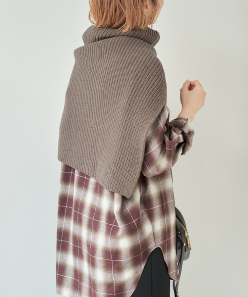 Spick & Span（スピックアンドスパン）の「ニットスヌード（その他小物・レディース・ブラック/グレー/ブラウン系その他・FREE）」の12枚目の写真