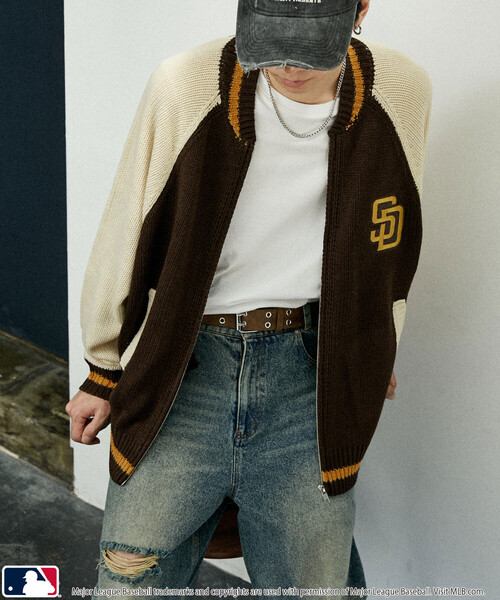 MLB（メジャーリーグベースボール）の「MLB/メジャーリーグベースボール 別注 ZIP KNIT CARDIGANT/ジップニットカーディガン(限定展開)（カーディガン/ボレロ・メンズ・ネイビー/ブラック/ブラウン・LARGE/MEDIUM/SMALL）」の15枚目の写真
