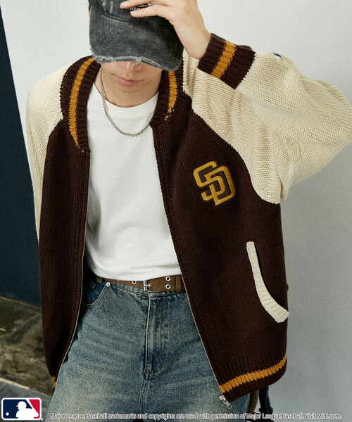 MLB（メジャーリーグベースボール）の「MLB/メジャーリーグベースボール 別注 ZIP KNIT CARDIGANT/ジップニットカーディガン(限定展開)（カーディガン/ボレロ・メンズ・ネイビー/ブラック/ブラウン・LARGE/MEDIUM/SMALL）」の16枚目の写真