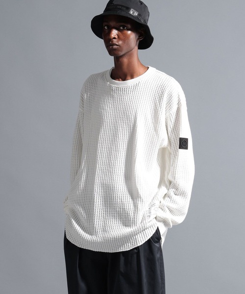 NUMERALS（ヌメラルズ）の「【NUMERALS】サーマルクルー（Tシャツ/カットソー・メンズ・オフホワイト/ブラック/オレンジ/ネイビー・MEDIUM/LARGE）」の2枚目の写真