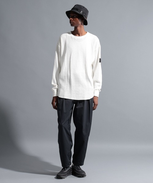 NUMERALS（ヌメラルズ）の「【NUMERALS】サーマルクルー（Tシャツ/カットソー・メンズ・オフホワイト/ブラック/オレンジ/ネイビー・MEDIUM/LARGE）」の8枚目の写真