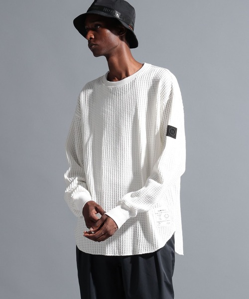 NUMERALS（ヌメラルズ）の「【NUMERALS】サーマルクルー（Tシャツ/カットソー・メンズ・オフホワイト/ブラック/オレンジ/ネイビー・MEDIUM/LARGE）」の9枚目の写真