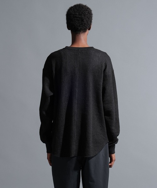 NUMERALS（ヌメラルズ）の「【NUMERALS】サーマルクルー（Tシャツ/カットソー・メンズ・オフホワイト/ブラック/オレンジ/ネイビー・MEDIUM/LARGE）」の21枚目の写真