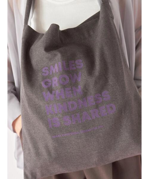 Samansa Mos2 blue（サマンサモスモスブルー）の「フロッキーロゴトート（ハンドバッグ・レディース・チャコールグレー/ブラウン/ライトベージュ・F）」の12枚目の写真