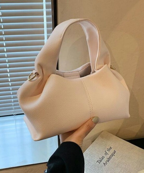 AMELY（エミリー）の「ギャザーハンドル 2wayショルダーバッグ（ハンドバッグ・レディース・ブラック/アイボリー/キャメル/ライトグレー・フリー）」の2枚目の写真