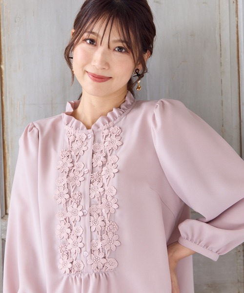 Rose Tiara（ローズティアラ）の「【手洗いOK】ケミカルレース切替ブラウス（シャツ/ブラウス・レディース・ワインレッド/ブラック/ベージュ・46/38/42）」の8枚目の写真