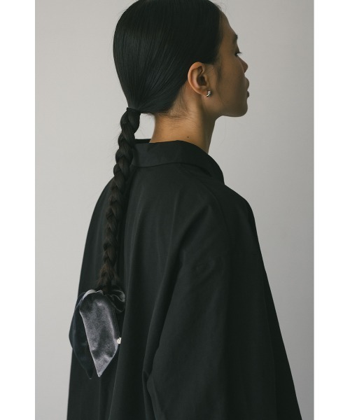 STYLEMIXER（スタイルミキサー）の「【大人気】ベロアリボンシュシュ（シュシュ・レディース・ブラック/グレー・FREE）」の5枚目の写真