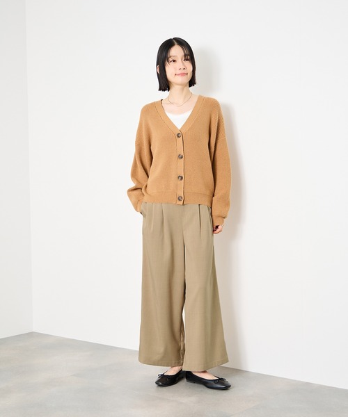 Mac-House(マックハウス)の「Idnes サイドバックルクロップドパンツ(その他パンツ・レディース・ブラック/ブルー/ベージュ・M/L)」の6枚目の写真