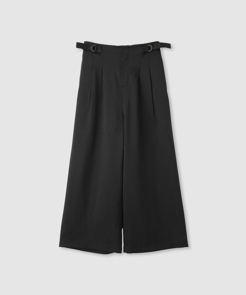 Mac-House(マックハウス)の「Idnes サイドバックルクロップドパンツ(その他パンツ・レディース・ブラック/ブルー/ベージュ・M/L)」の8枚目の写真