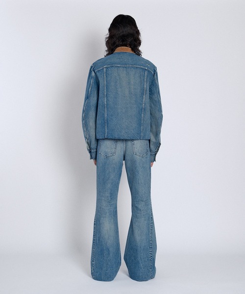 TANAKA（タナカ）の「FLARE JEAN TROUSERS（デニムパンツ・メンズ・インディゴブルー・28/30）」の2枚目の写真