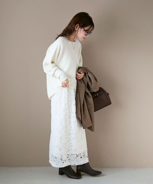 le.coeur blanc(ルクールブラン)の「《手洗い可能》ジュエリーボタンスリーブニット(ニット/セーター・レディース・アイボリー/グレー/レッド系その他/ダークブラウン/ライトグレー/ブラック/イエロー・38)」の14枚目の写真