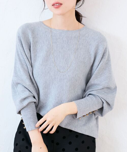 le.coeur blanc(ルクールブラン)の「《手洗い可能》ジュエリーボタンスリーブニット(ニット/セーター・レディース・アイボリー/グレー/レッド系その他/ダークブラウン/ライトグレー/ブラック/イエロー・38)」の15枚目の写真