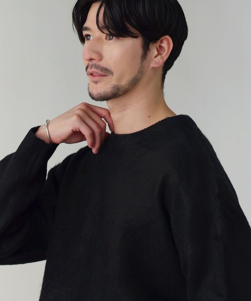 LIL VENDARS(リルヴェンダース)の「Buyer's Select / モヘアタッチ無地アクリルクルーネックニット(ニット/セーター・メンズ・ホワイト/ワイン/ブラック/ベージュ/チャコール・L/M)」の9枚目の写真