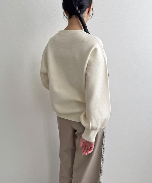 LHELBIE(レルビエ)の「【洗える】パール+ロゴニットトップス(ニット/セーター・レディース・ブラック/アイボリー/ネイビー・M)」の21枚目の写真