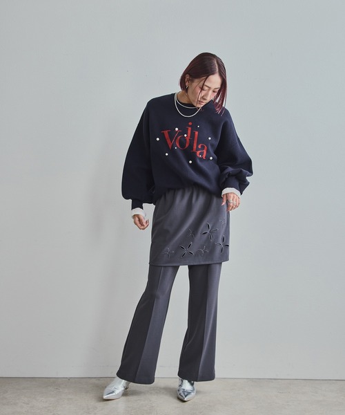 LHELBIE(レルビエ)の「【洗える】パール+ロゴニットトップス(ニット/セーター・レディース・ブラック/アイボリー/ネイビー・M)」の7枚目の写真