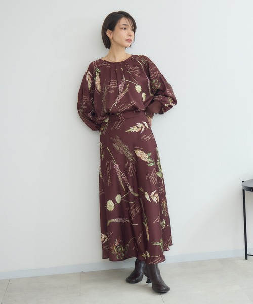 KATHARINE ROSS（キャサリンロス）の「【KATHARINE ROSS】秋の花プリントスカート（スカート・レディース・ベージュ/ブラウン・FREE）」の6枚目の写真