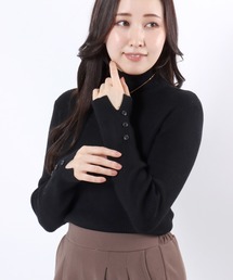 Salong hameu（サロン ハミュー）の「袖ボタン使い ボトルネックニットセーター レディース（ニット/セーター）」