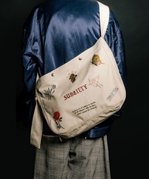 Subciety（サブサエティ）の「Memorial newspaper bag（ショルダーバッグ）」