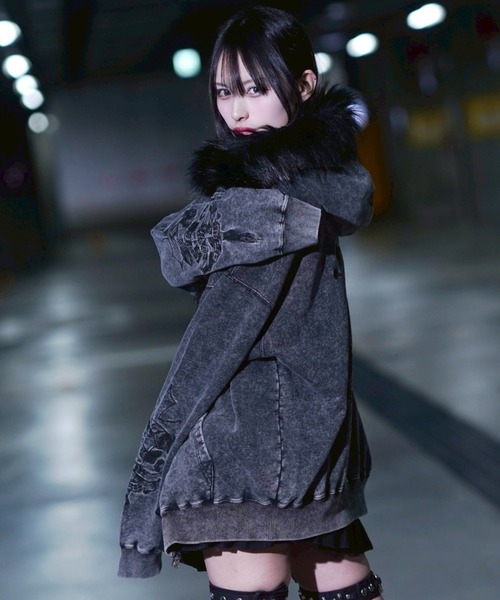 REFLEM/レフレム』ファー付きクロス刺繍ZIPパーカー/ジップアップ