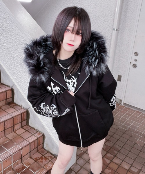 REFLEM/レフレム』ファー付きクロス刺繍ZIPパーカー/ジップアップ