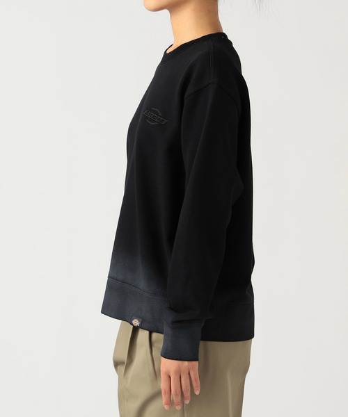 Dickies(ディッキーズ)の「グラデーションクルースウェット(スウェット・レディース・ブラック/ワインレッド・SMALL/MEDIUM)」の16枚目の写真