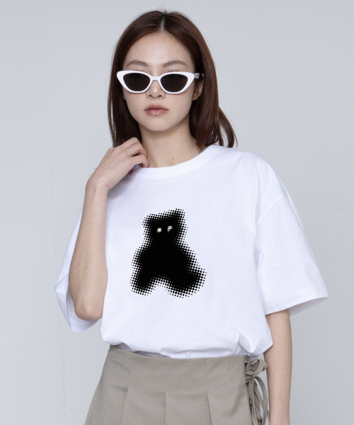 GRAVER（グレーバー）の「[ユニセックス]ドットシルエットベア半袖Tシャツ_ホワイト（Tシャツ/カットソー・レディース・ホワイト・SMALL/MEDIUM/LARGE/X-LARGE）」の2枚目の写真