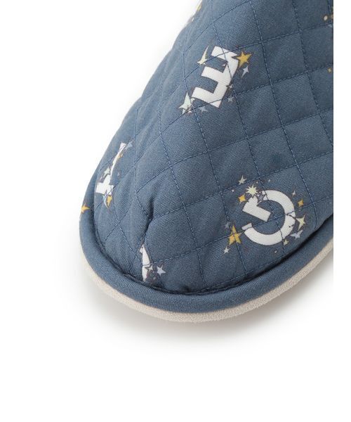 gelato pique（ジェラートピケ）の「【HOMME】スターロゴ総柄キルティングルームシューズ（ルームシューズ/スリッパ・メンズ・ネイビー/クリーム・F）」の6枚目の写真