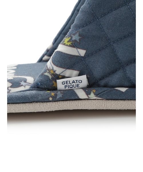 gelato pique（ジェラートピケ）の「【HOMME】スターロゴ総柄キルティングルームシューズ（ルームシューズ/スリッパ・メンズ・ネイビー/クリーム・F）」の7枚目の写真