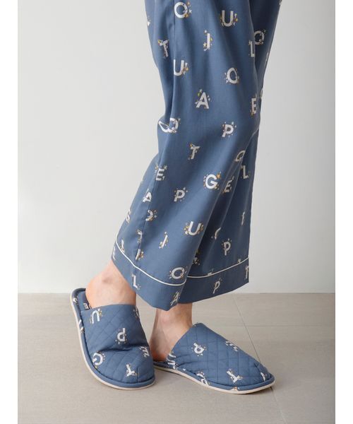 gelato pique（ジェラートピケ）の「【HOMME】スターロゴ総柄キルティングルームシューズ（ルームシューズ/スリッパ・メンズ・ネイビー/クリーム・F）」の13枚目の写真