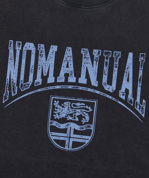 NOMANUAL(NOMANUAL)の「EMBLEM LONG SLEEVE TEE - WASHED BLACK(Tシャツ/カットソー・レディース・その他・LARGE/MEDIUM/X-LARGE)」の3枚目の写真