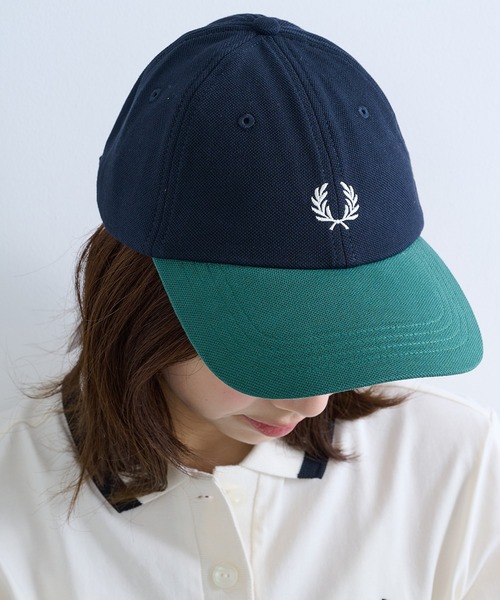 FRED PERRY(フレッドペリー)の「【FRED PERRY】BLOCKED PIQUE CLASSIC CAP HW2303/ブロックド ピケ クラシック キャップ(キャップ・レディース・ホワイト/ネイビー/バーガンディー・FREE)」の17枚目の写真