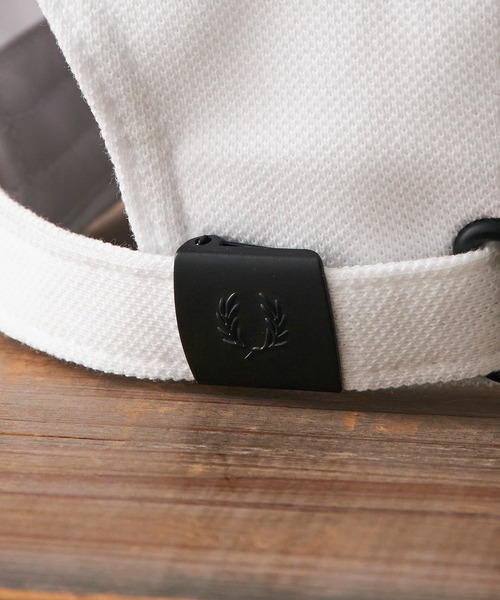 FRED PERRY(フレッドペリー)の「【FRED PERRY】BLOCKED PIQUE CLASSIC CAP HW2303/ブロックド ピケ クラシック キャップ(キャップ・レディース・ホワイト/ネイビー/バーガンディー・FREE)」の20枚目の写真