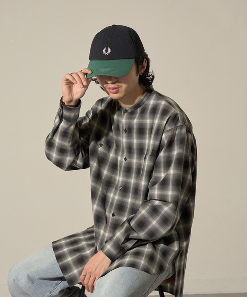 FRED PERRY(フレッドペリー)の「【FRED PERRY】BLOCKED PIQUE CLASSIC CAP HW2303/ブロックド ピケ クラシック キャップ(キャップ・レディース・ホワイト/ネイビー/バーガンディー・FREE)」の15枚目の写真