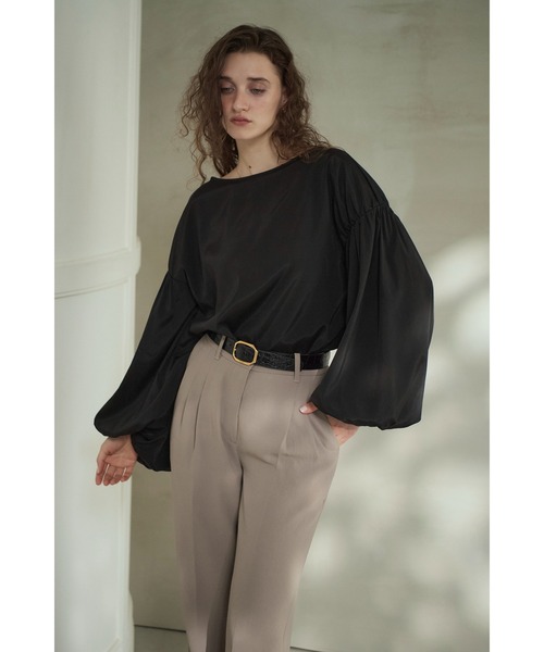 Estella.K(エステラケー)の「Joplin Sheer Blouse ボリュームスリーブBL(シャツ/ブラウス・レディース・オフホワイト/ブラック/モーブ系・FREE)」の8枚目の写真